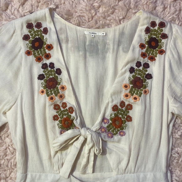 Tularosa Rowley Romper in cream with embroidery flowers - Picture 5 of 12